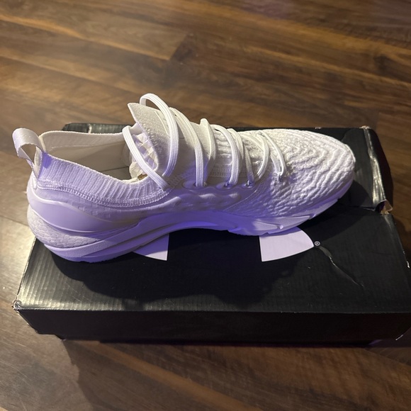 Under Armour Hovr Phantom 2 Running Shoes - Picture 2 of 5